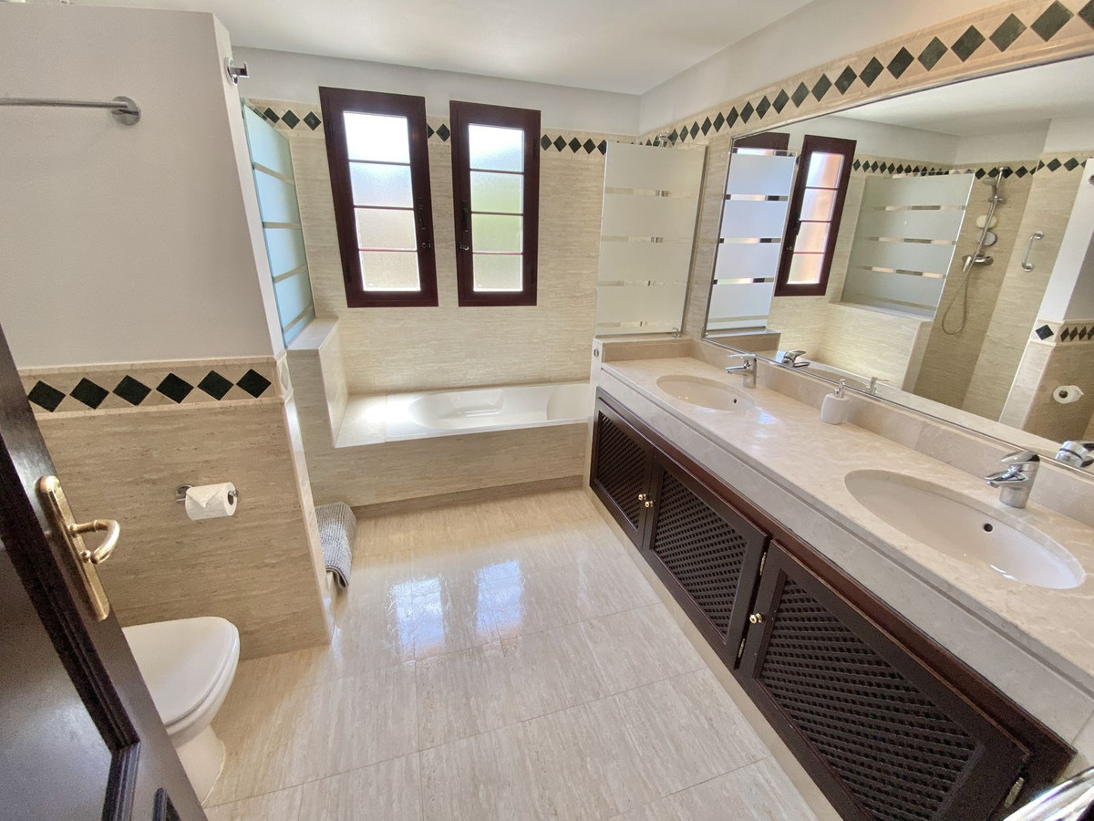 Apartment for sale in Marbella