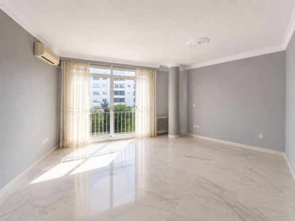 Apartment for sale in Marbella