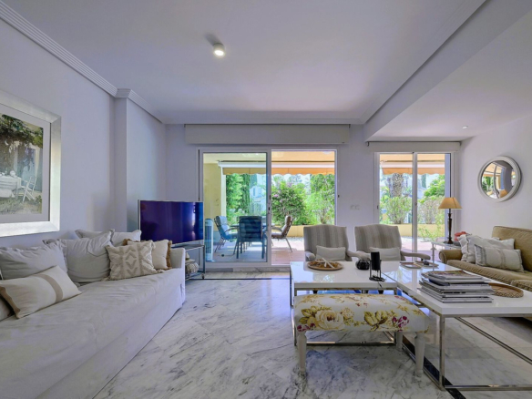 Apartment for sale in Marbella