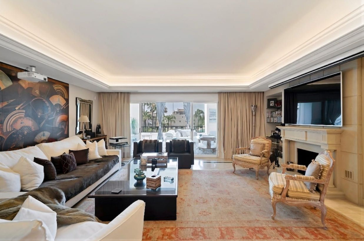 Apartment for sale in Marbella