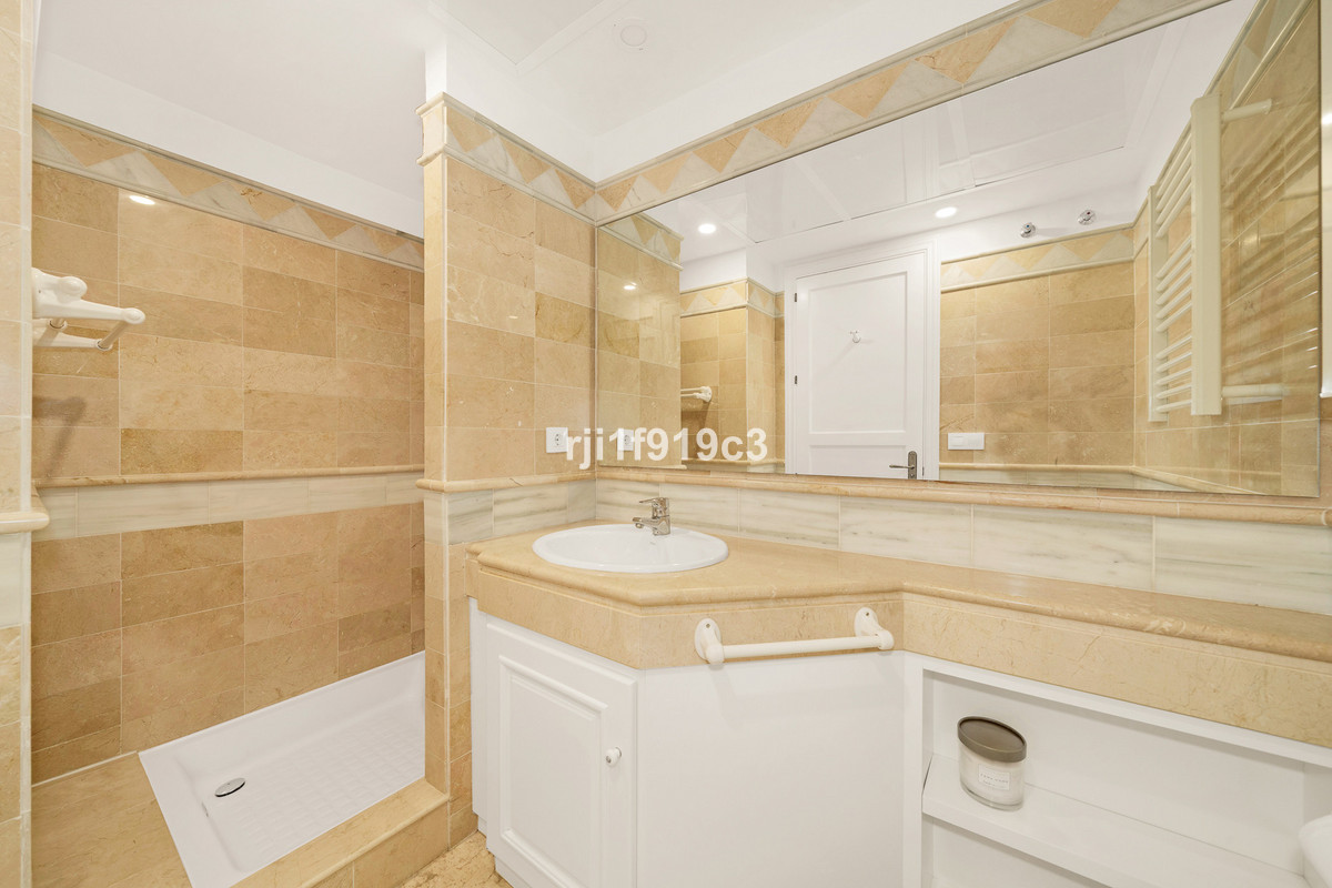 Apartment for sale in Marbella