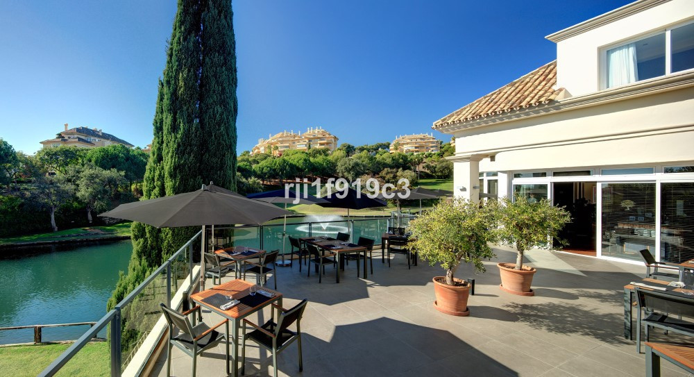 Apartment for sale in Marbella