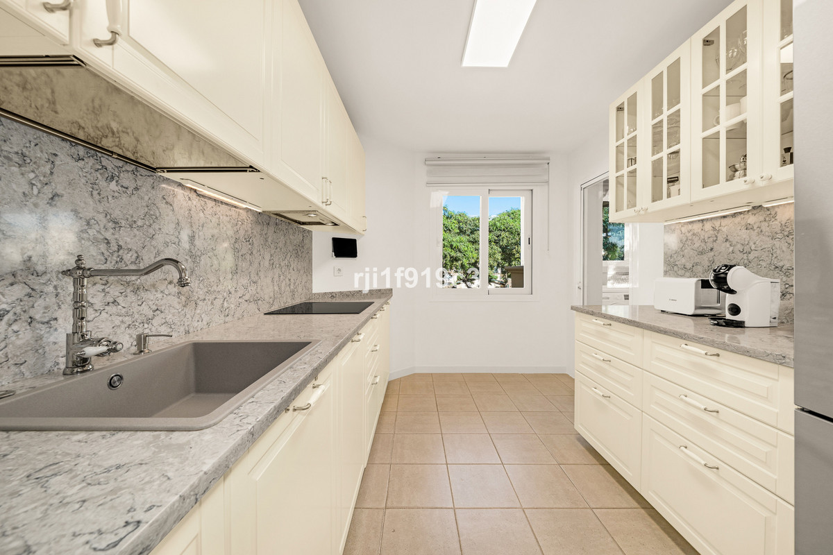 Apartment for sale in Marbella