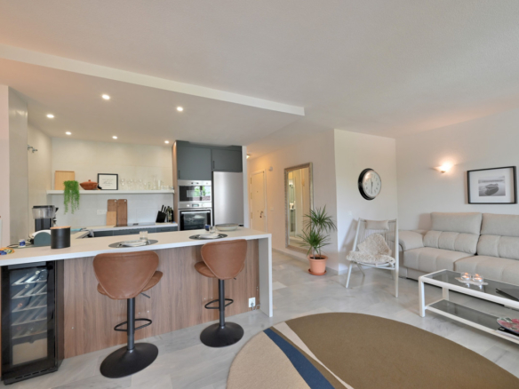 Apartment for sale in Mijas