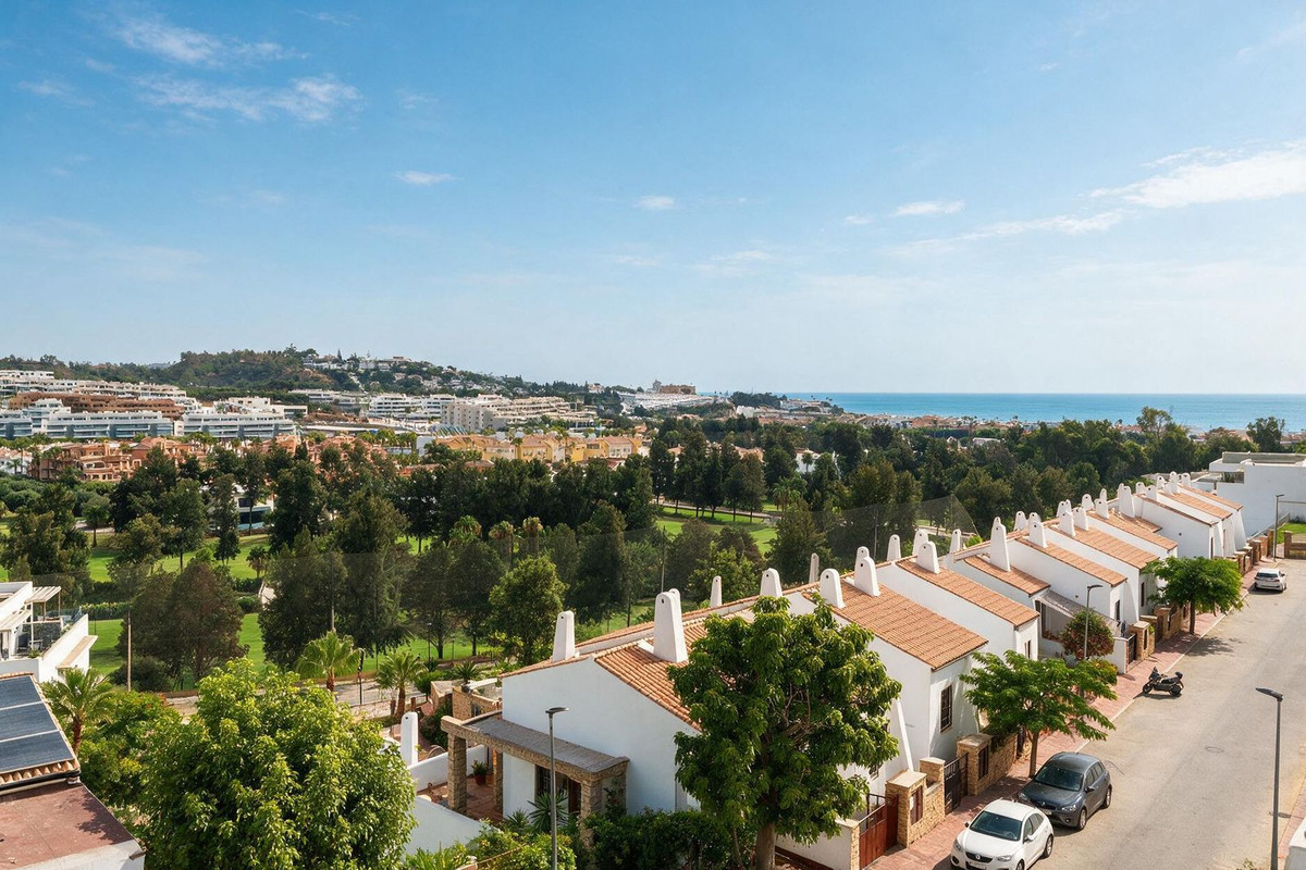 Apartment for sale in Mijas