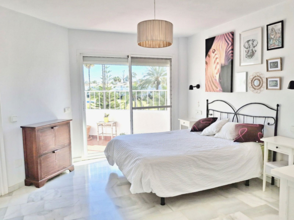 Apartment for sale in Mijas