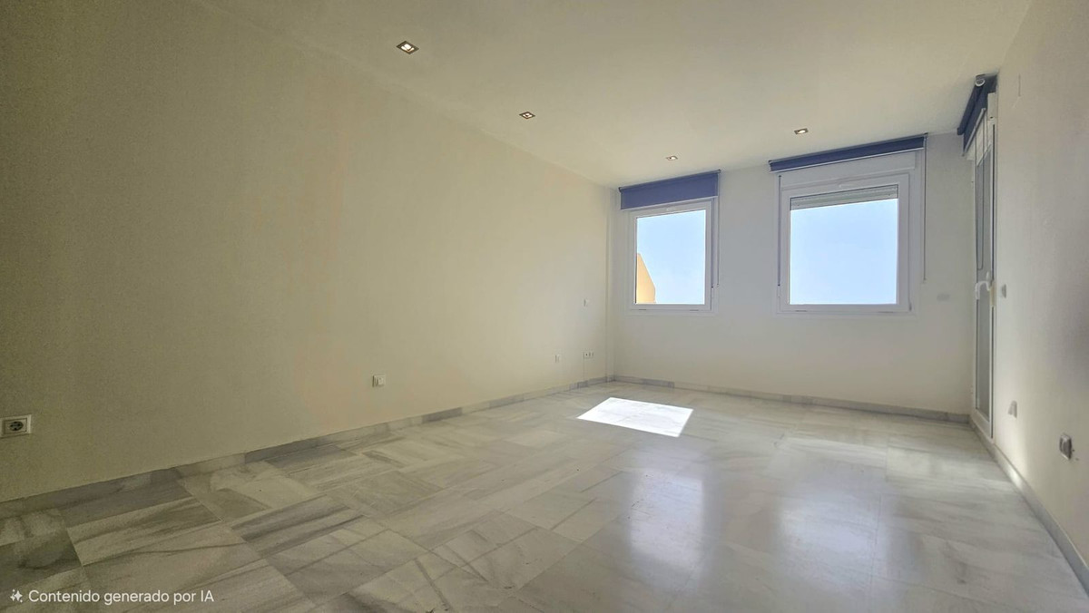 Apartment for sale in Mijas