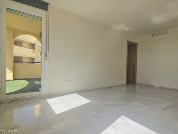 Apartment for sale in Mijas