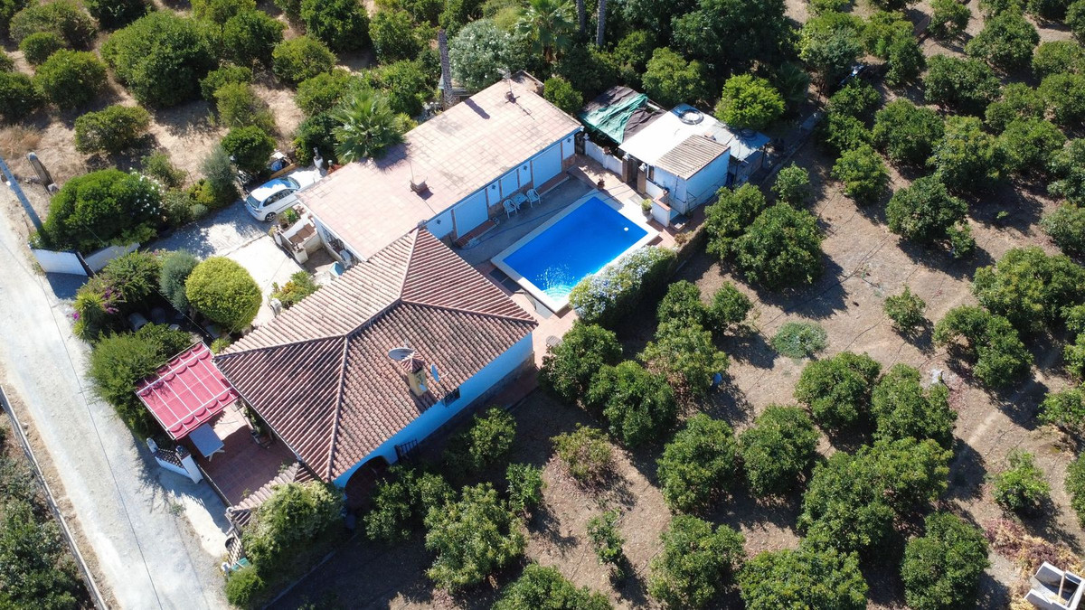 Finca for sale in Alhaurín el Grande