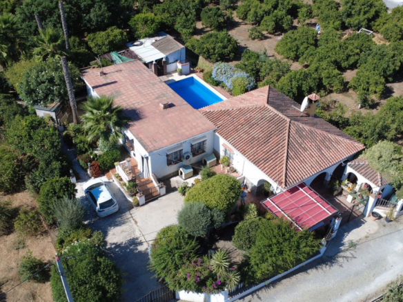 Finca for sale in Alhaurín el Grande