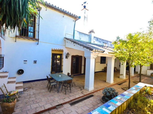 Finca for sale in Antequera