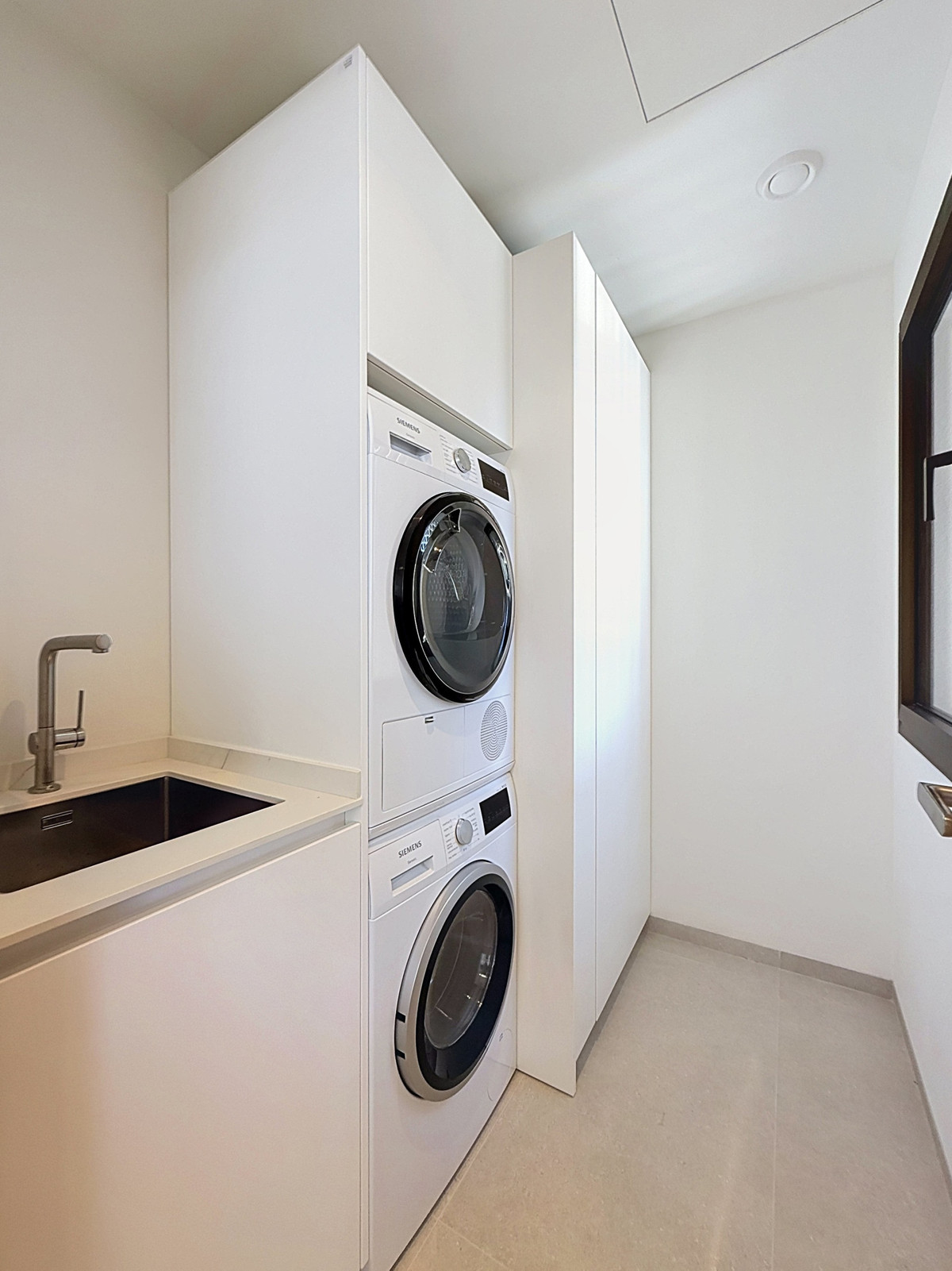 Penthouse for sale in Benahavís
