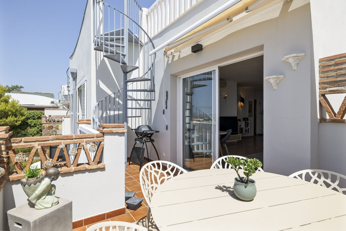 Penthouse for sale in Benalmadena
