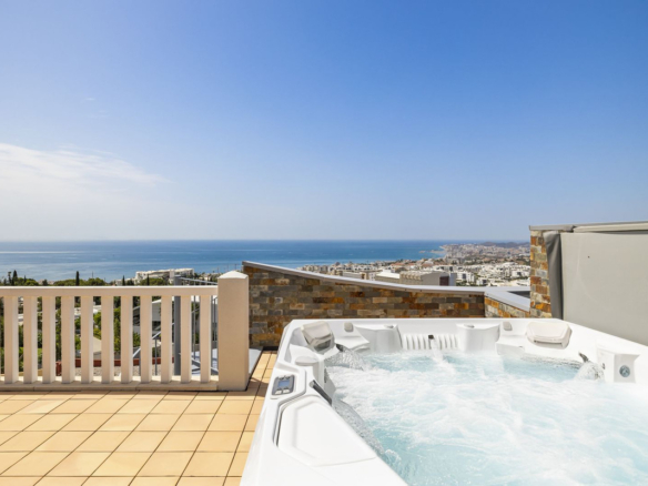 Penthouse for sale in Benalmadena