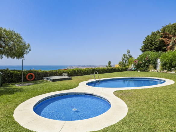 Penthouse for sale in Benalmadena