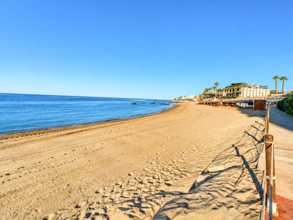 Penthouse for sale in Mijas