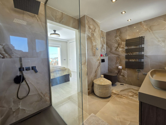 Penthouse for sale in Mijas