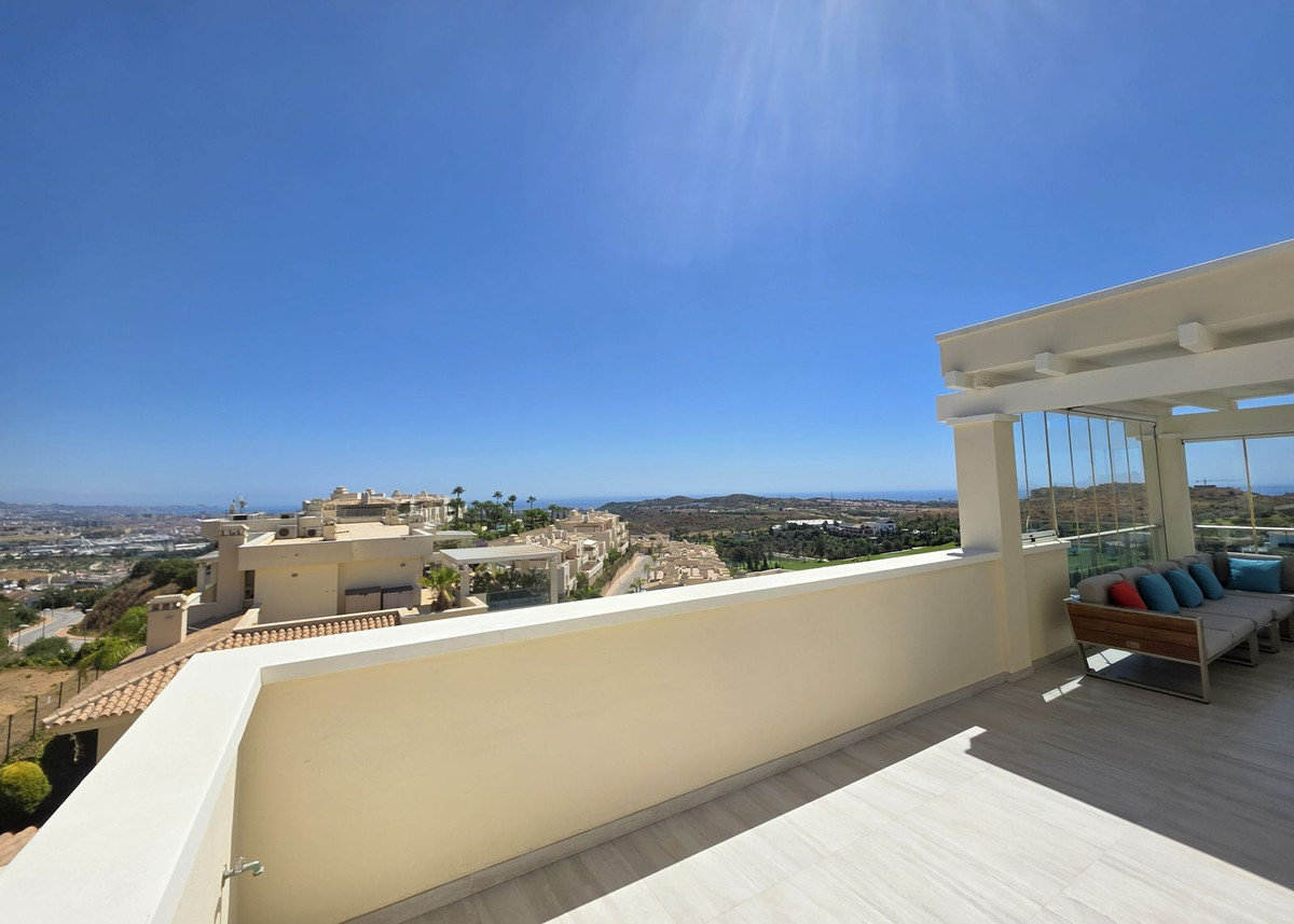 Penthouse for sale in Mijas