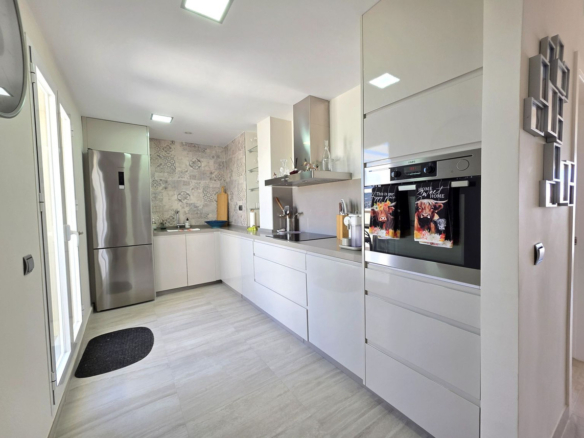 Penthouse for sale in Mijas