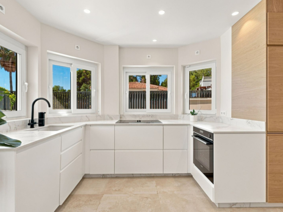 Semi-Detached House for sale in Benalmadena
