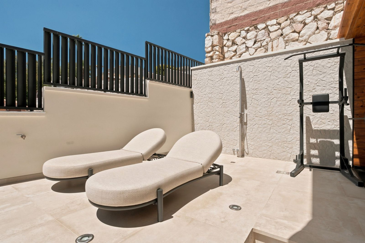 Semi-Detached House for sale in Benalmadena