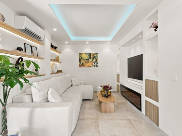 Semi-Detached House for sale in Benalmadena