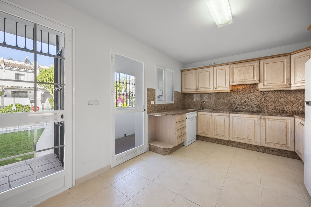 Semi-Detached House for sale in Marbella