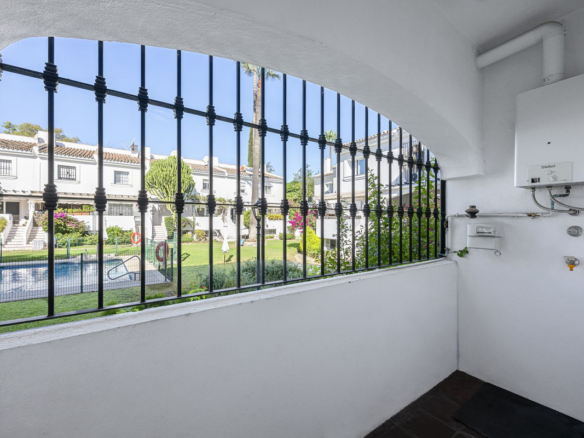 Semi-Detached House for sale in Marbella