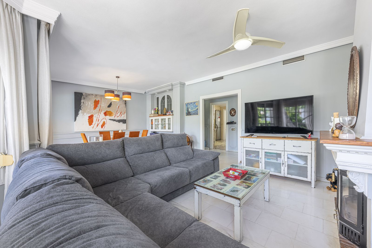 Semi-Detached House for sale in Marbella