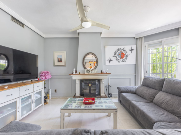 Semi-Detached House for sale in Marbella