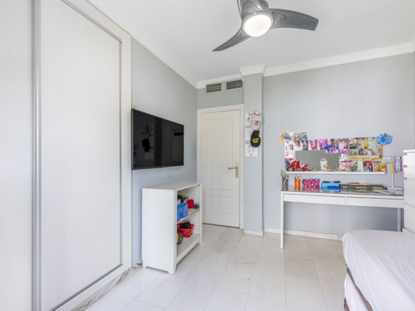 Semi-Detached House for sale in Marbella