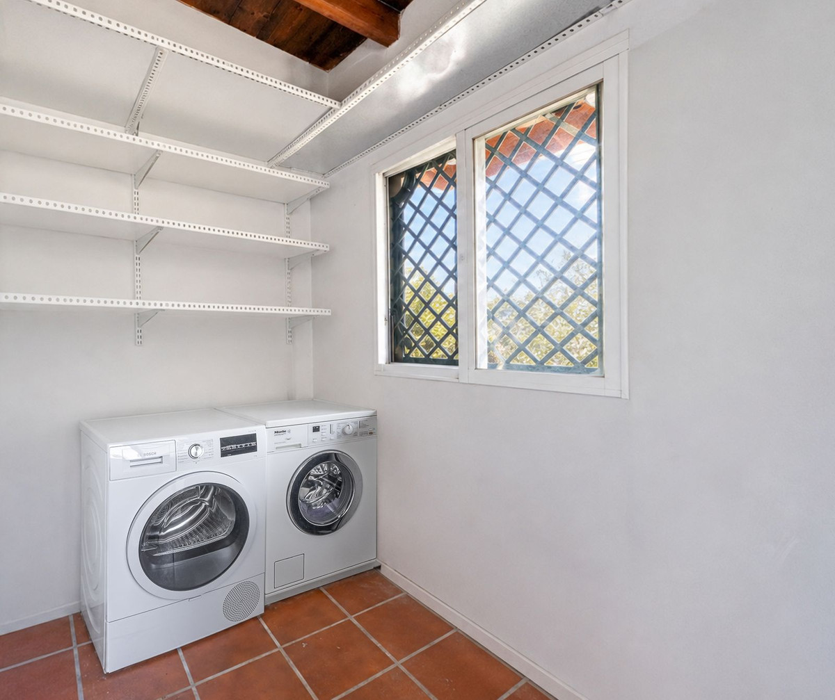 Semi-Detached House for sale in Marbella