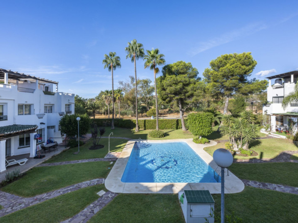 Semi-Detached House for sale in Marbella
