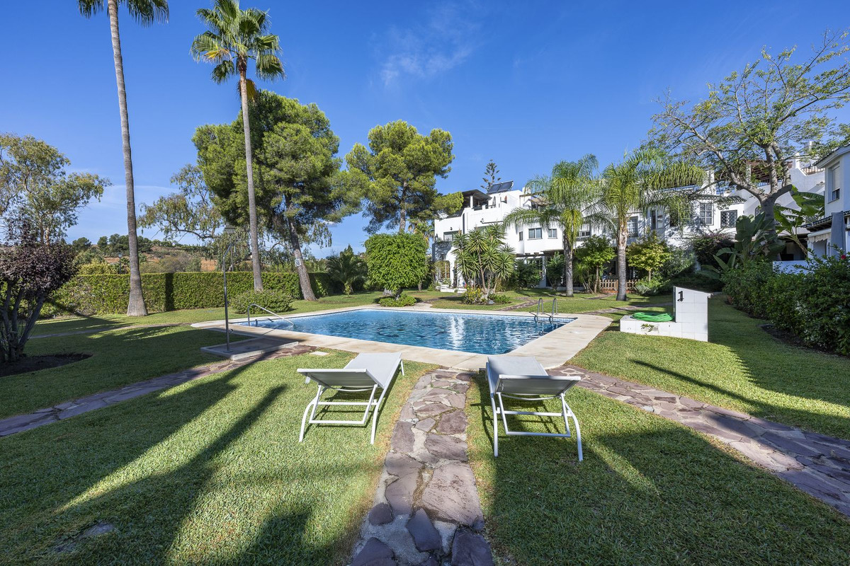 Semi-Detached House for sale in Marbella