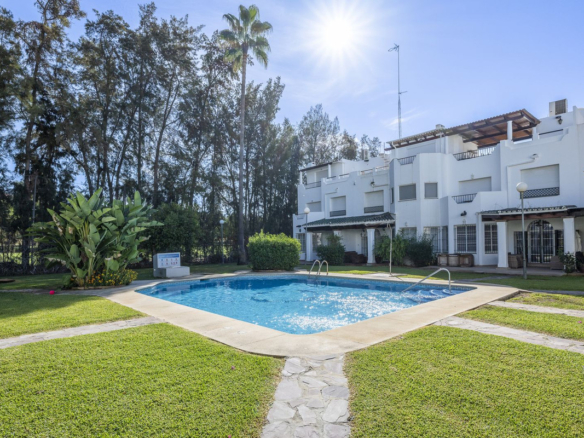 Semi-Detached House for sale in Marbella