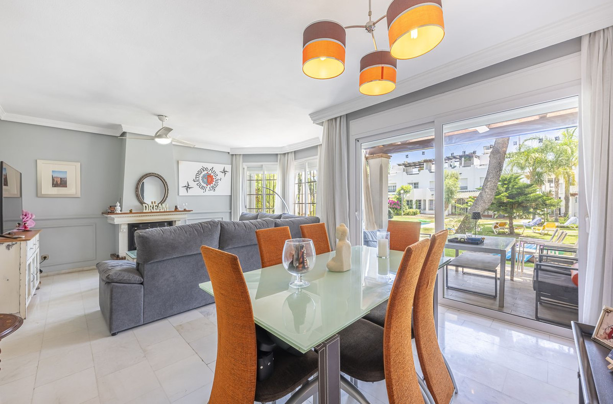 Semi-Detached House for sale in Marbella