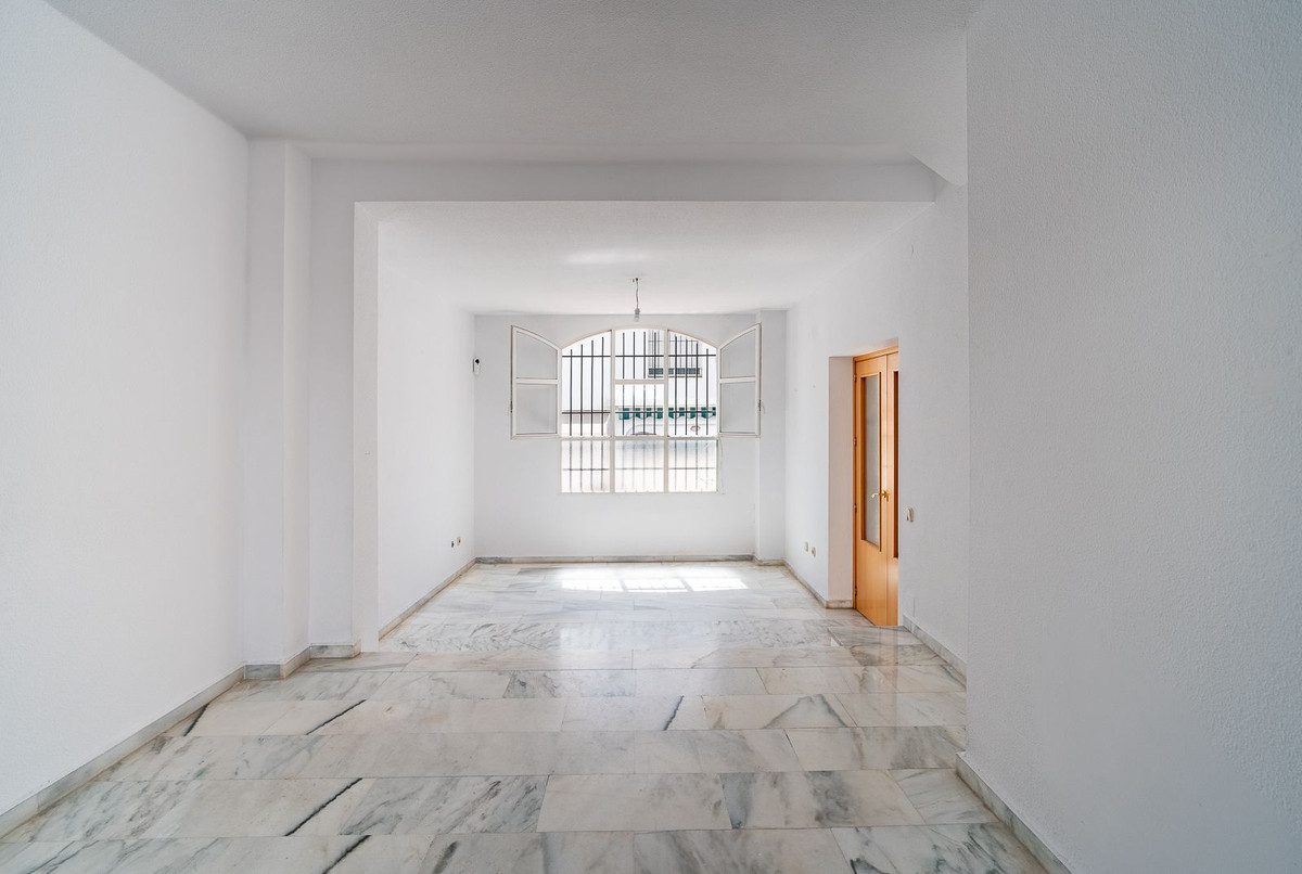 Semi-Detached House for sale in Marbella