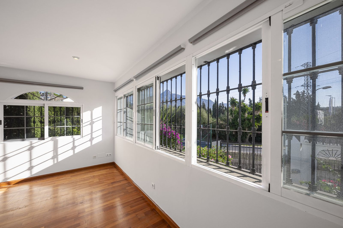 Semi-Detached House for sale in Marbella