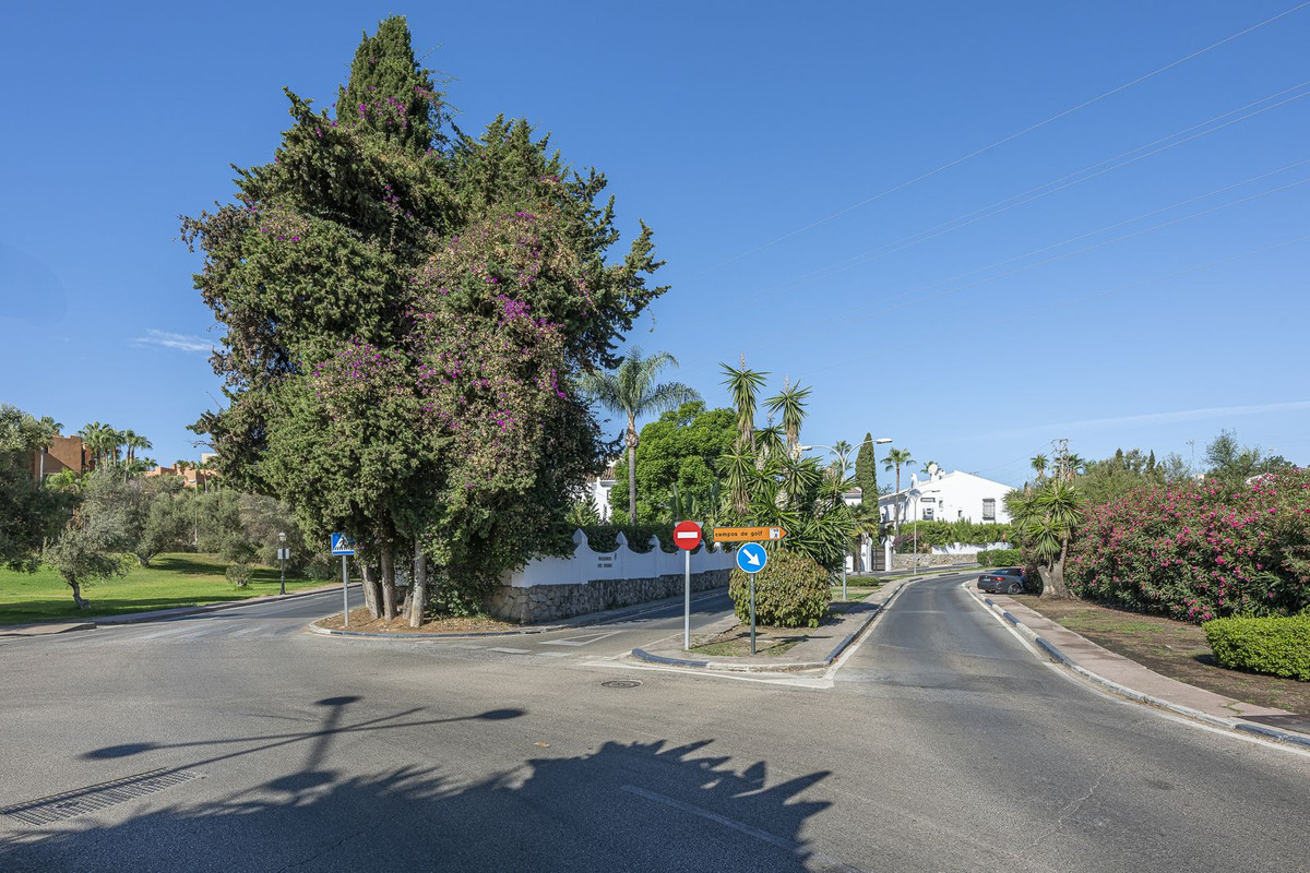Semi-Detached House for sale in Marbella