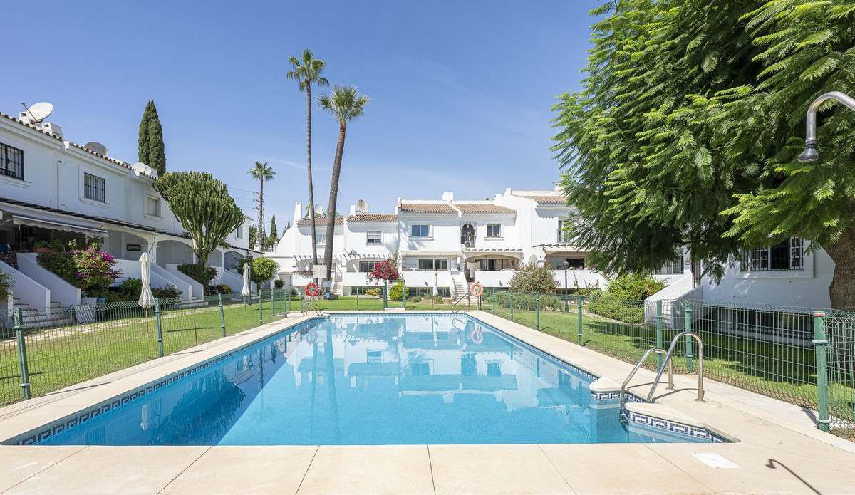 Semi-Detached-House-in-Marbella-Ref-R5464090 Semi-Detached House for sale in Marbella