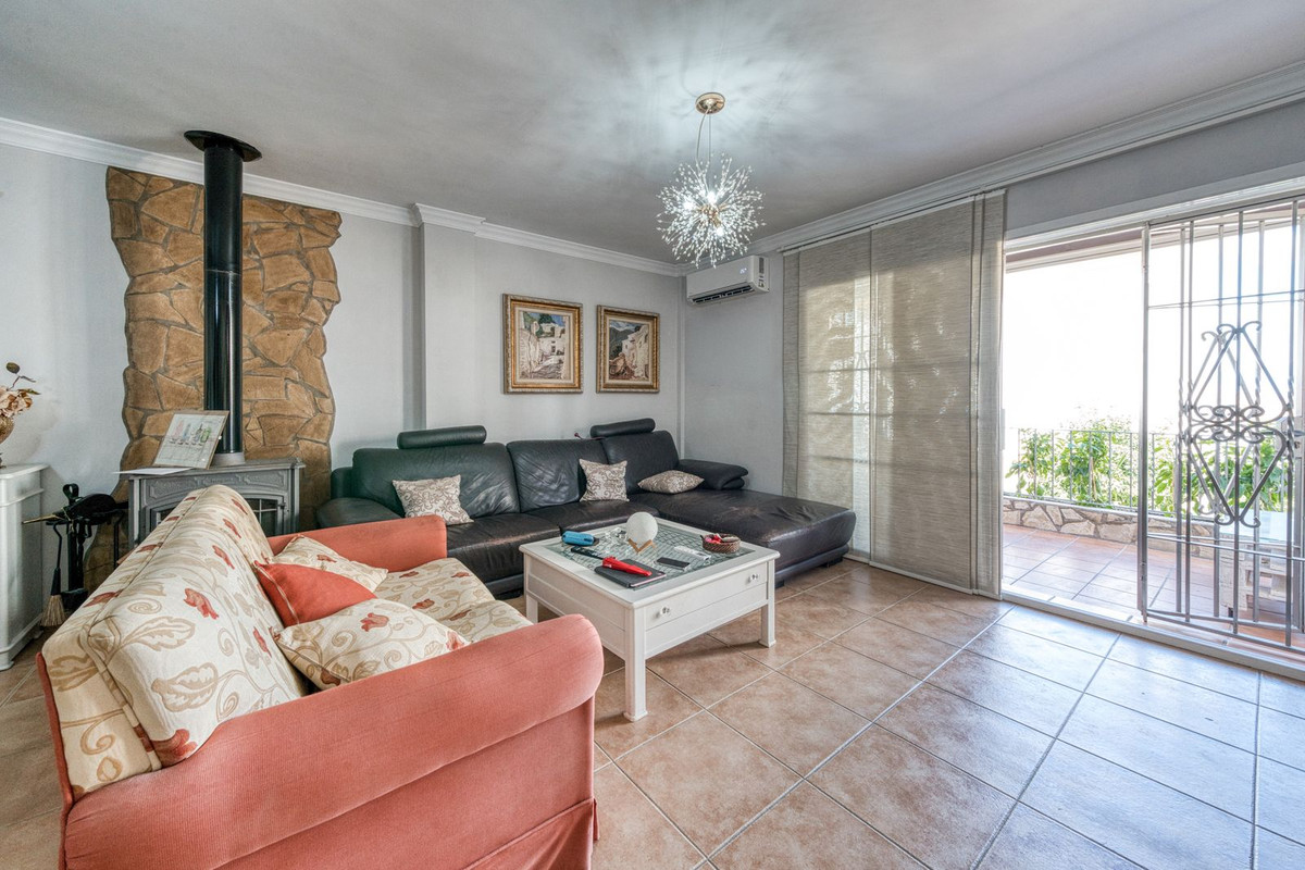 Townhouse for sale in Coín