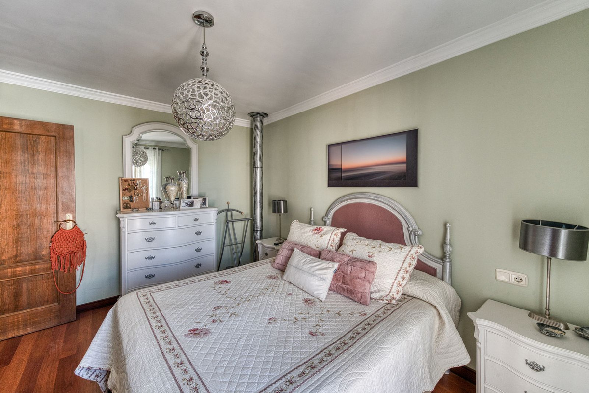 Townhouse for sale in Coín