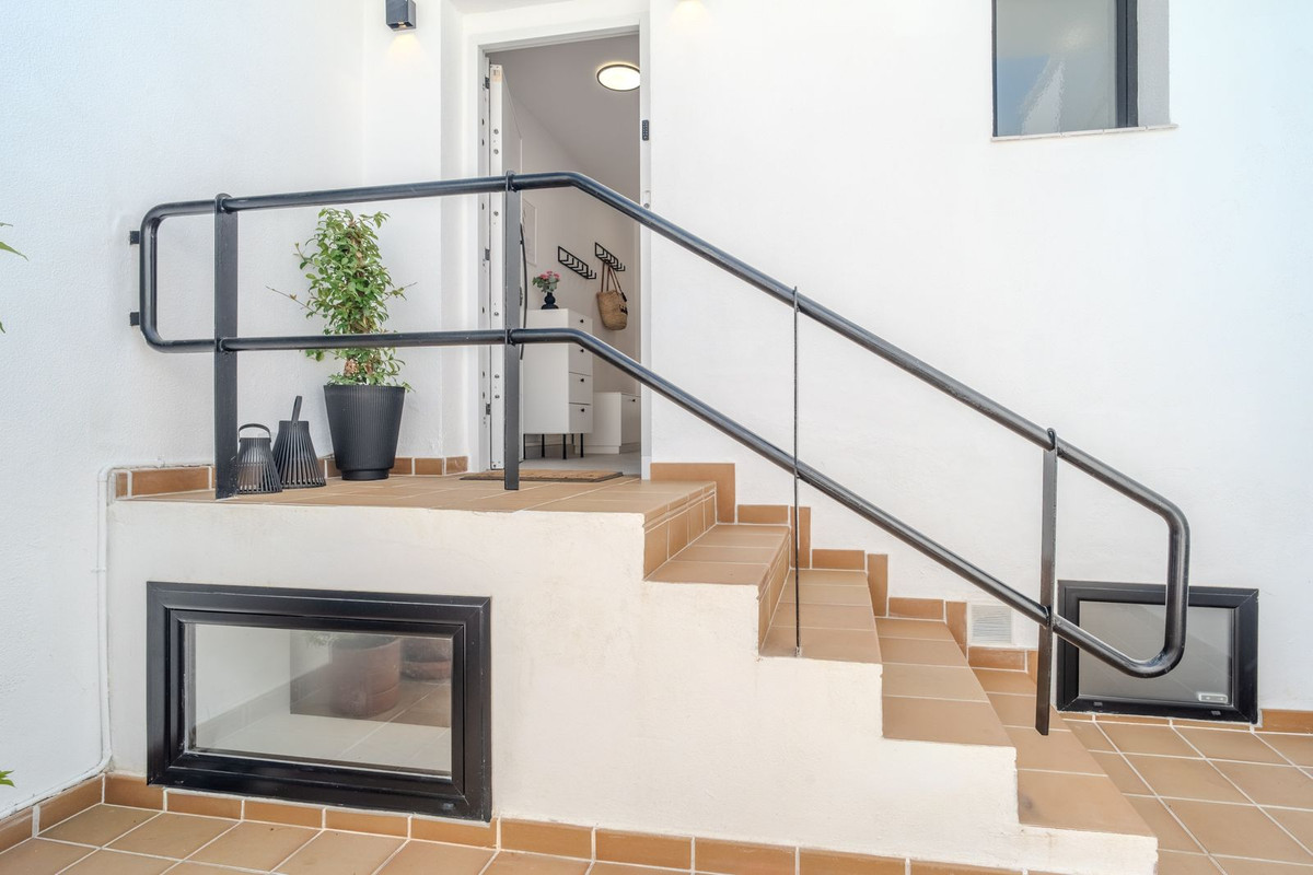 Townhouse for sale in Estepona