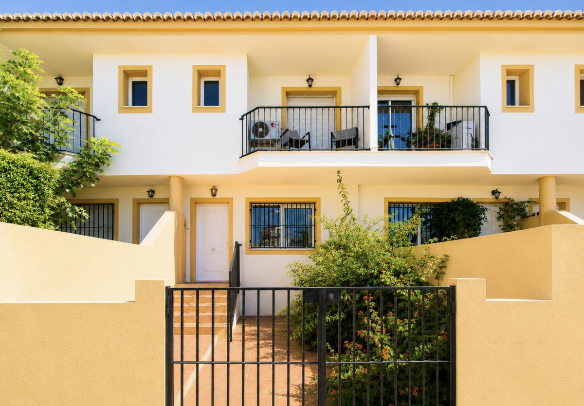 Townhouse for sale in Marbella