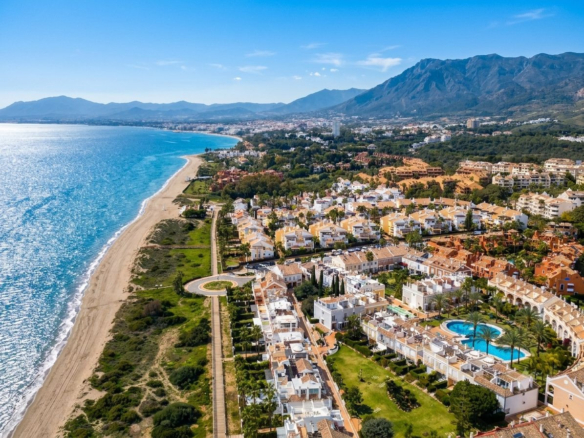 Townhouse for sale in Marbella