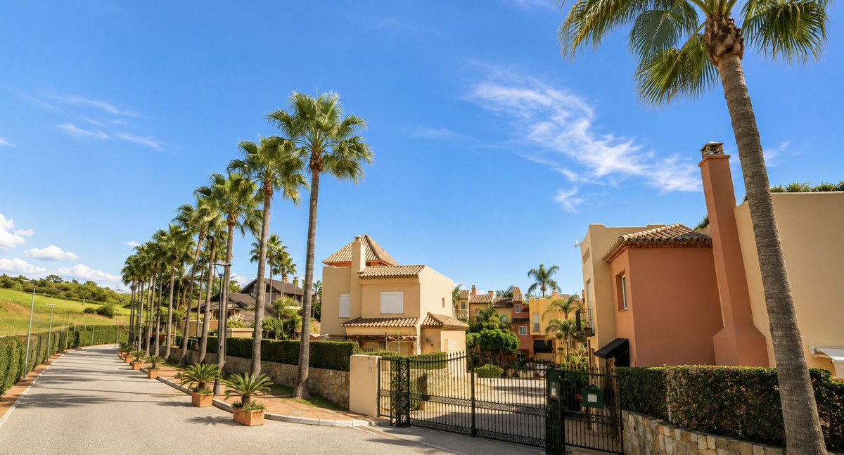 Townhouse for sale in Marbella