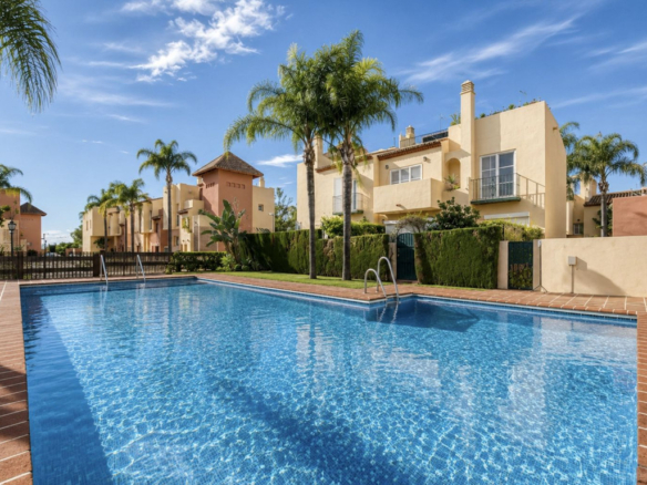 Townhouse for sale in Marbella