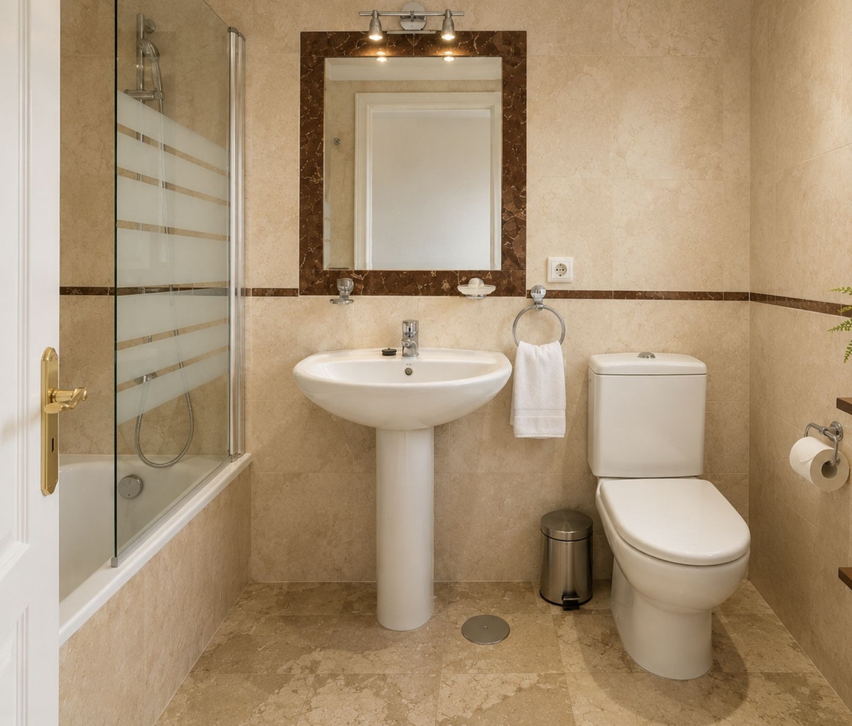 Townhouse for sale in Marbella