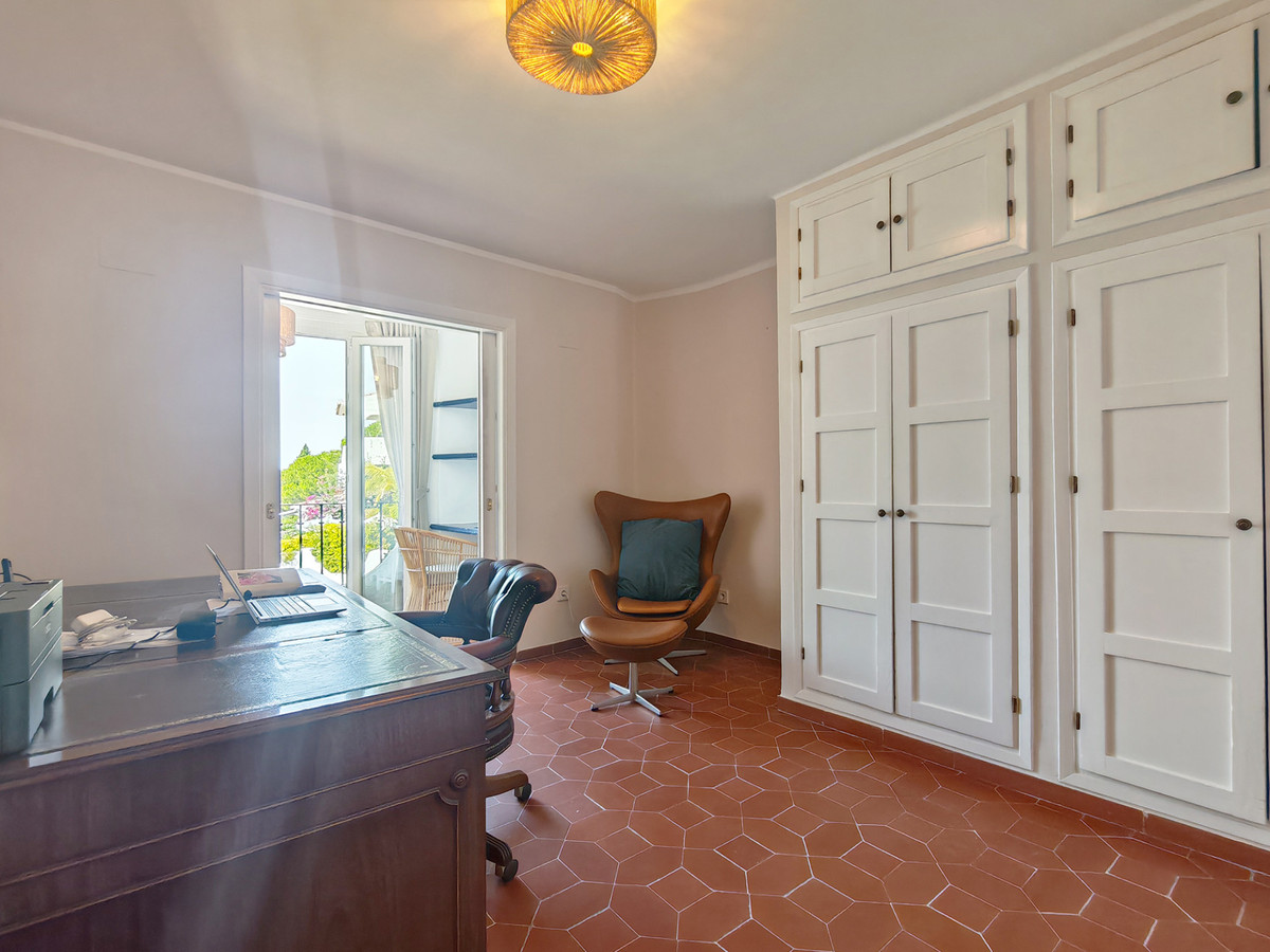 Townhouse for sale in Marbella