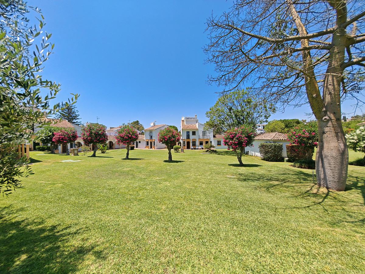 Townhouse for sale in Marbella